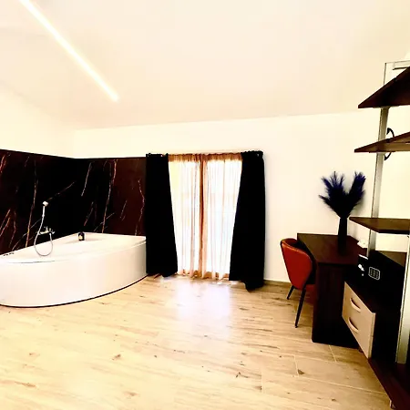 5 Terre Hub Suite 1 La Spezia Exterior photo