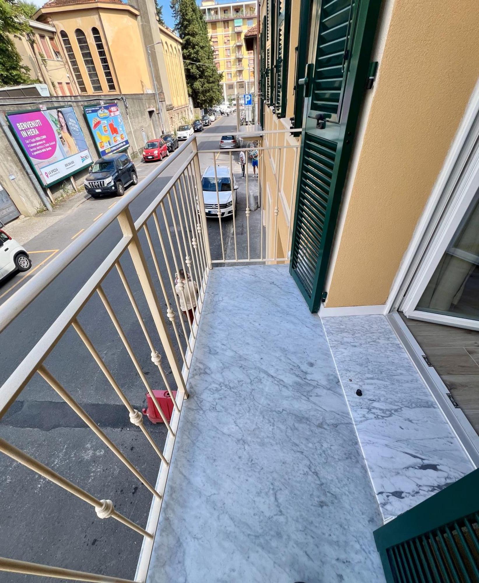 Apartment 5 Terre Hub 1 La Spezia