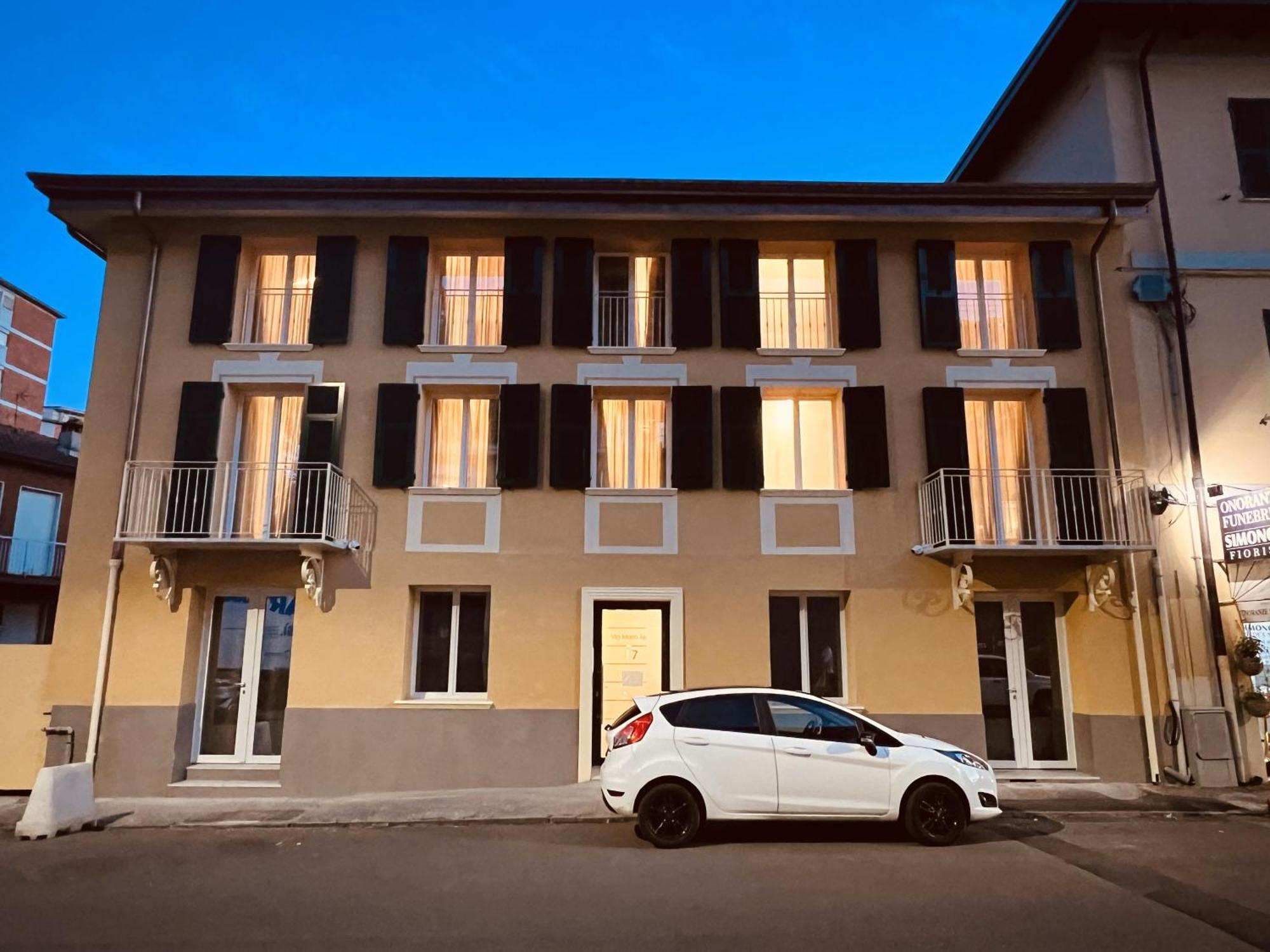 5 Terre Hub 1 Apartment *
